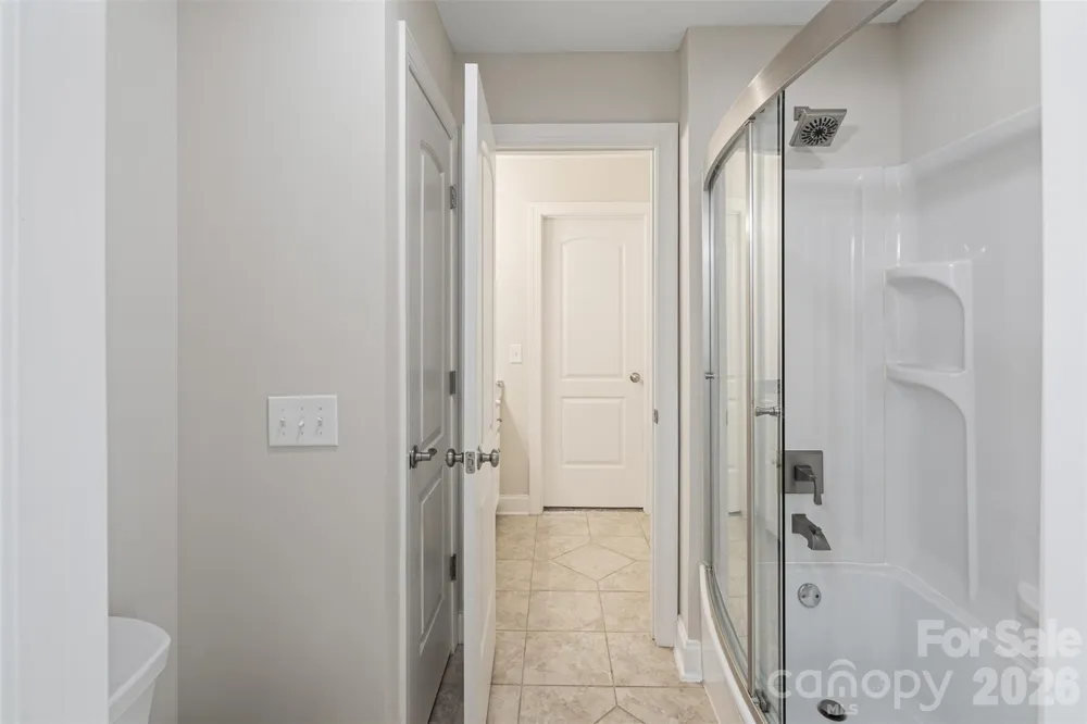 1746 30th Avenue Drive NE Hickory, NC 28601