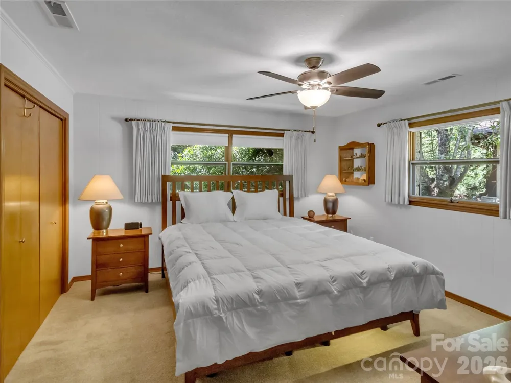 43 Red Oak Drive Maggie Valley, NC 28751