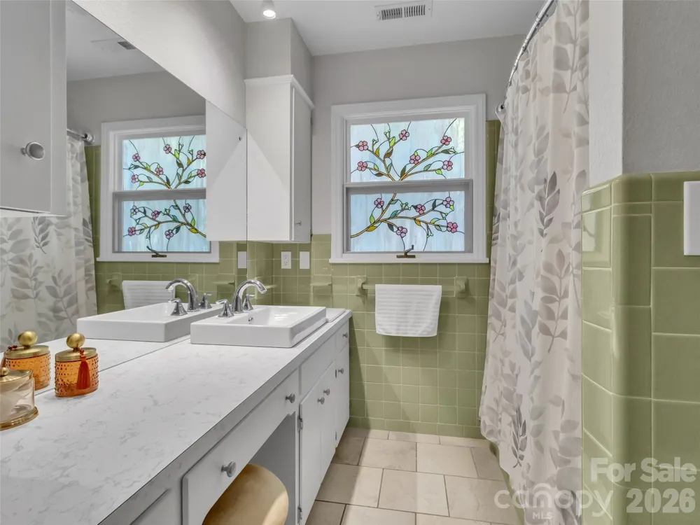 43 Red Oak Drive Maggie Valley, NC 28751
