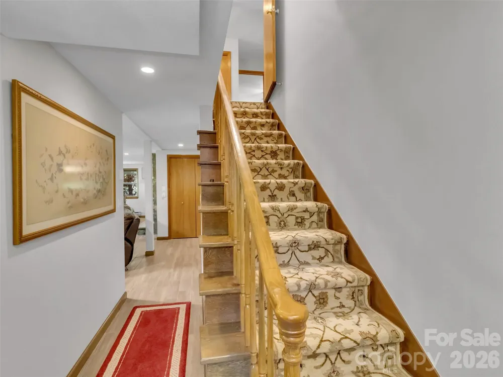 43 Red Oak Drive Maggie Valley, NC 28751