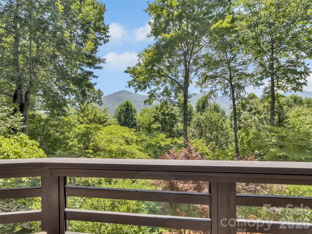 43 Red Oak Drive Maggie Valley, NC 28751