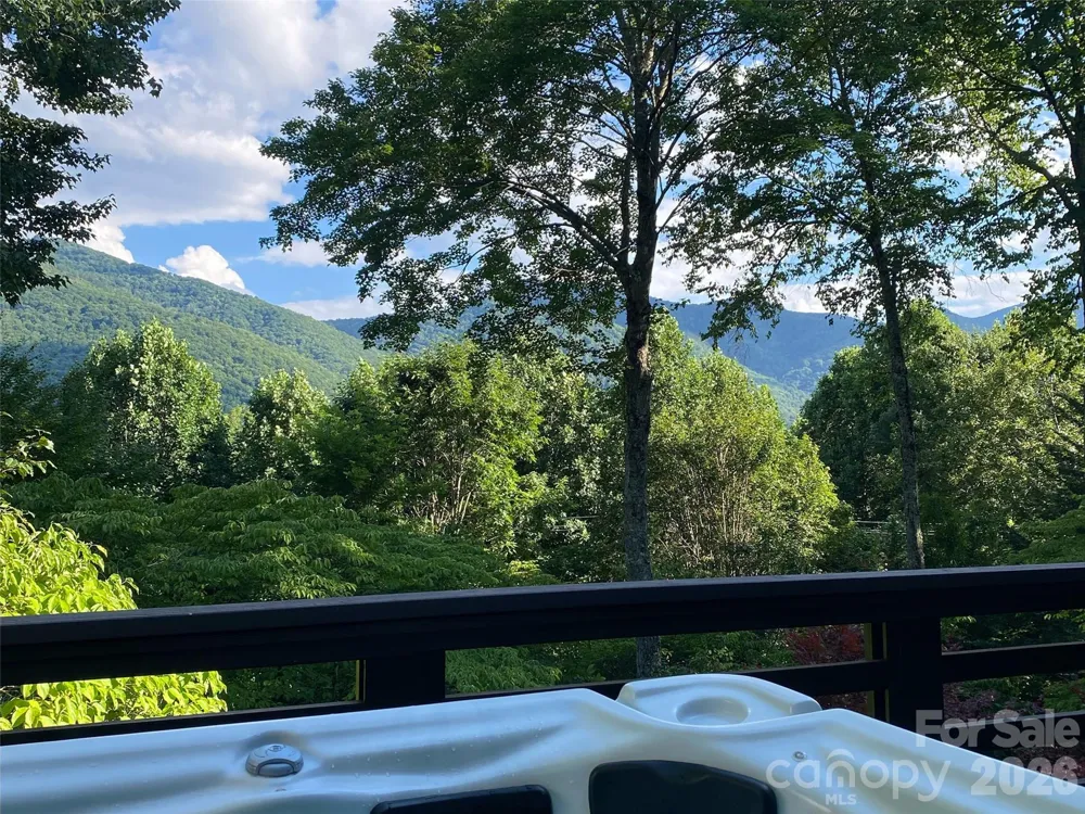43 Red Oak Drive Maggie Valley, NC 28751