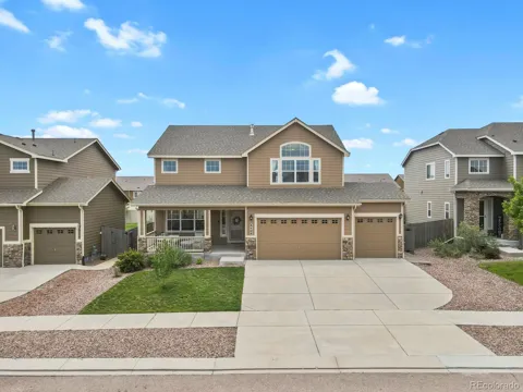 8408 Hardwood Circle