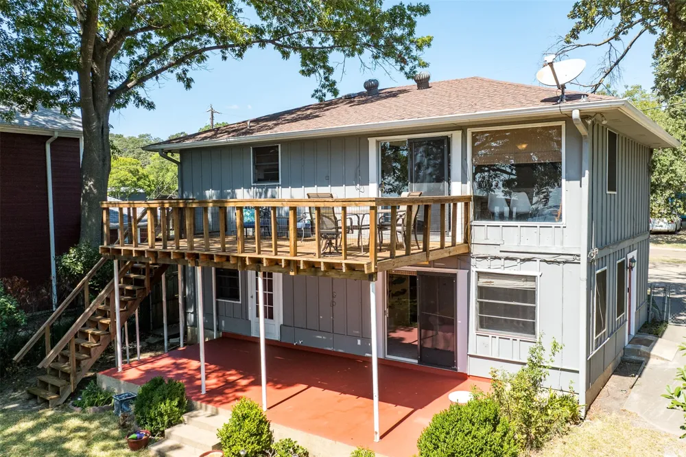 107 Briarwood Drive Mabank, TX 75156