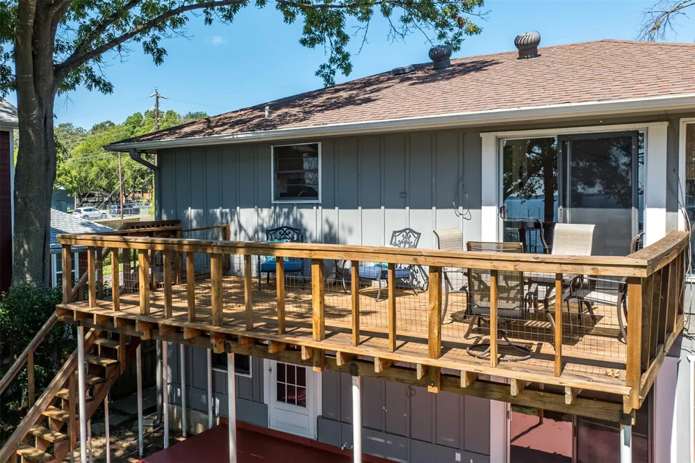 107 Briarwood Drive Mabank, TX 75156