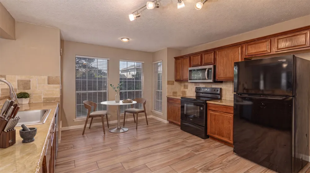 7513 Beverly Drive Rowlett, TX 75089