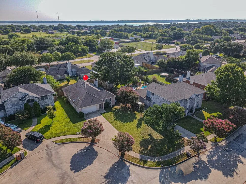 7513 Beverly Drive Rowlett, TX 75089