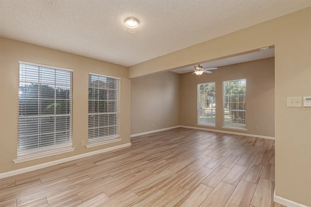 7513 Beverly Drive Rowlett, TX 75089