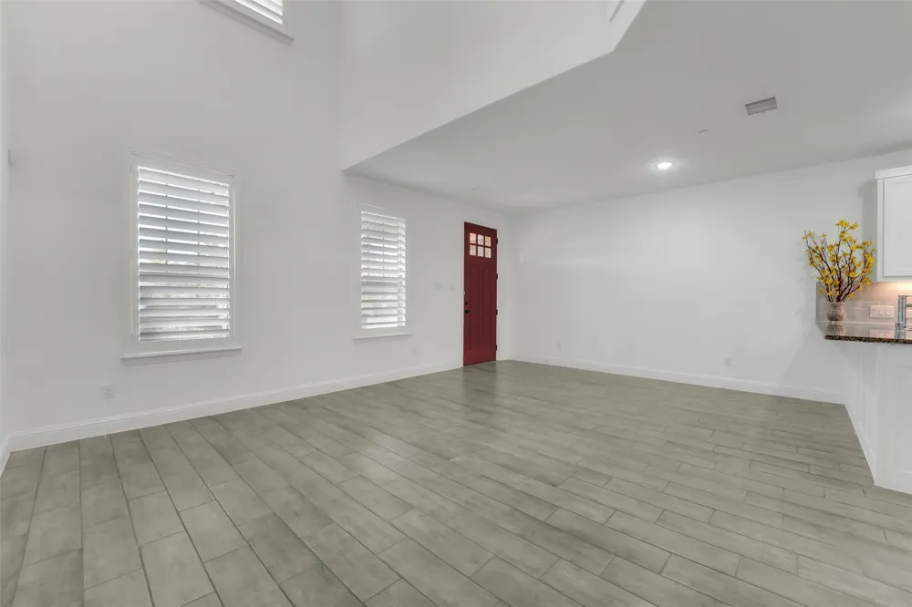 2657 High Cotton Lane Garland, TX 75042