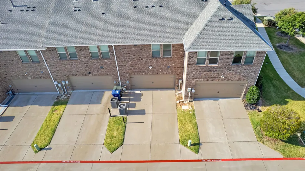 2657 High Cotton Lane Garland, TX 75042