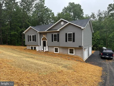 107 PINTO TRAIL