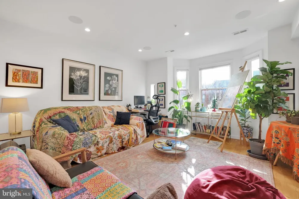 1823 KALORAMA ROAD NW Washington, DC 20009
