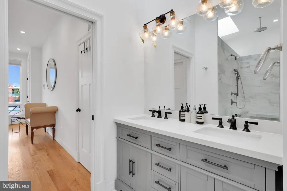 1823 KALORAMA ROAD NW Washington, DC 20009