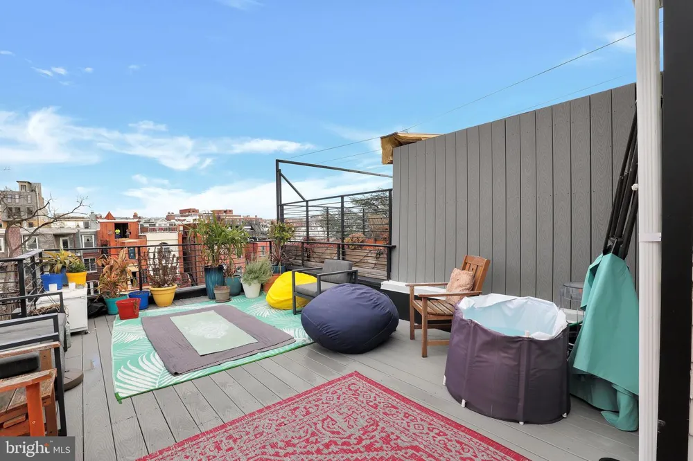 1823 KALORAMA ROAD NW Washington, DC 20009