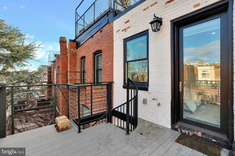 1823 KALORAMA ROAD NW Washington, DC 20009