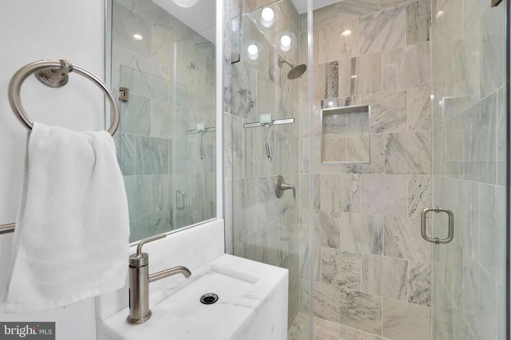 1823 KALORAMA ROAD NW Washington, DC 20009