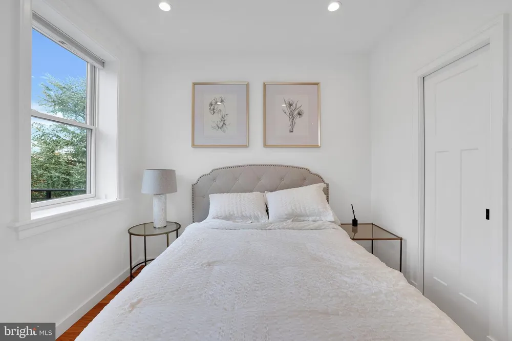 1823 KALORAMA ROAD NW Washington, DC 20009