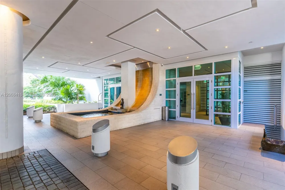 900 Brickell Key Blvd #2904 Miami, FL 33131
