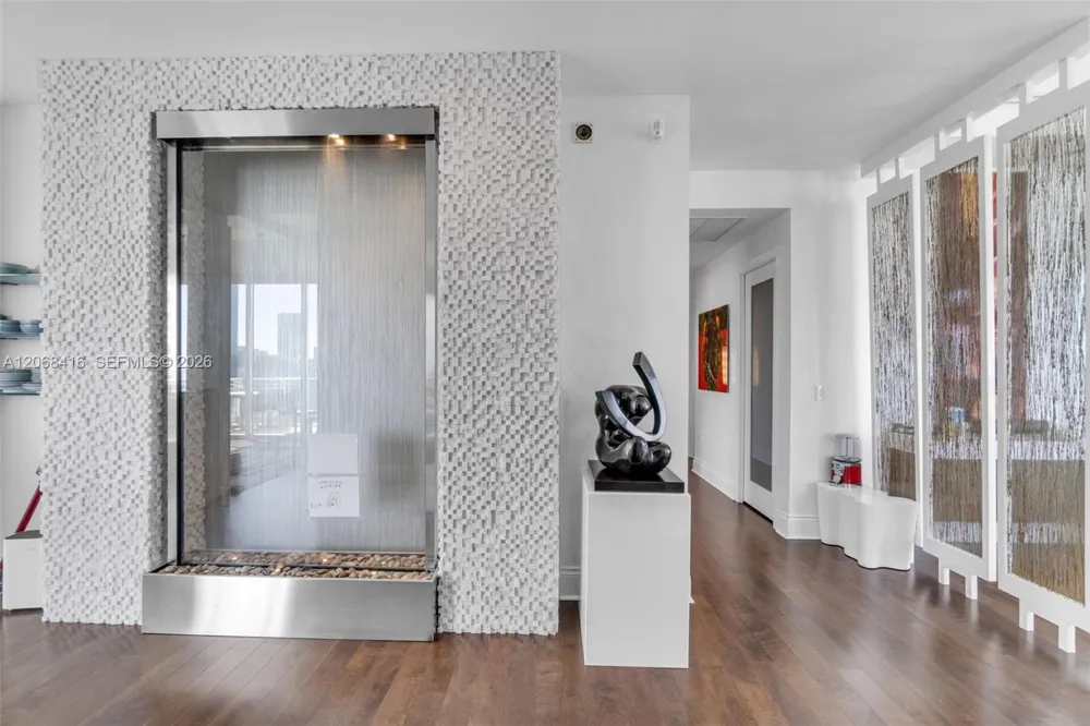 900 Brickell Key Blvd #2904 Miami, FL 33131
