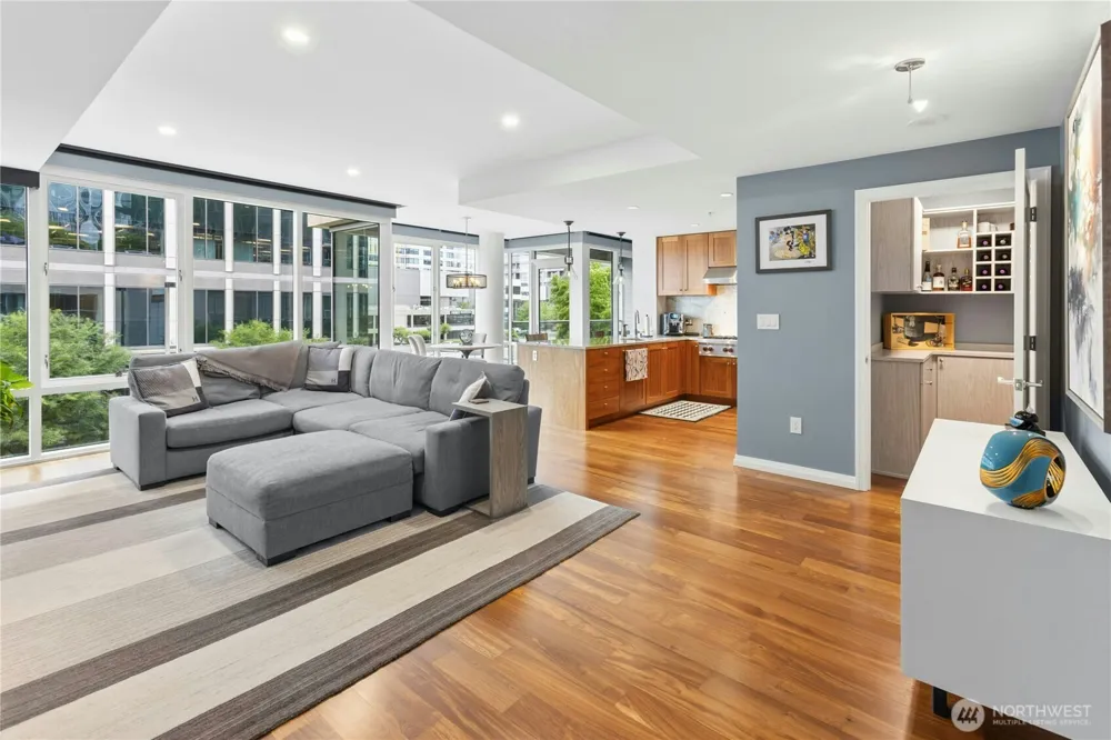 10700 NE 4th St #434 Bellevue, WA 98004