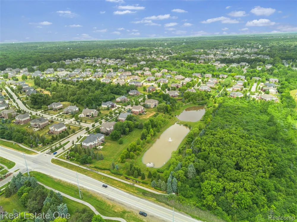 50000 6 Mile Road Northville Township, MI 48168