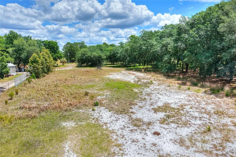 1885 PFUNDSTEIN ROAD Lake Wales, FL 33898