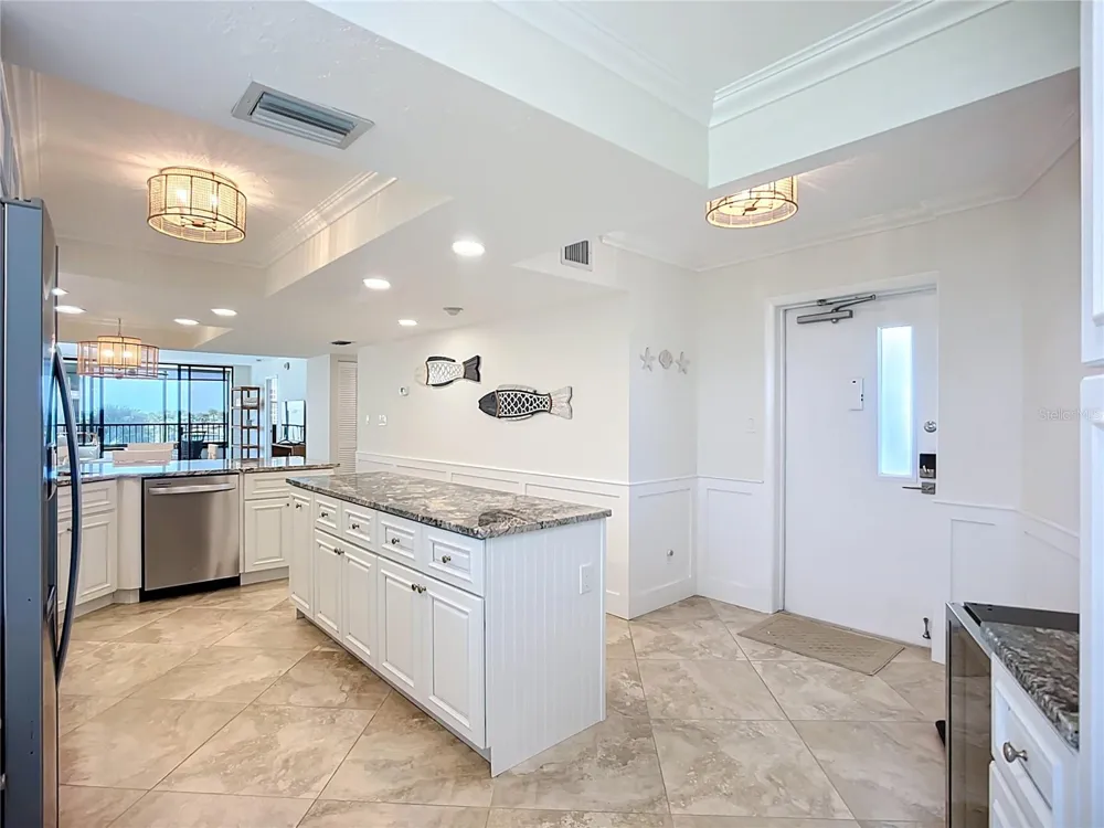 5770 MIDNIGHT PASS ROAD #301 Sarasota, FL 34242