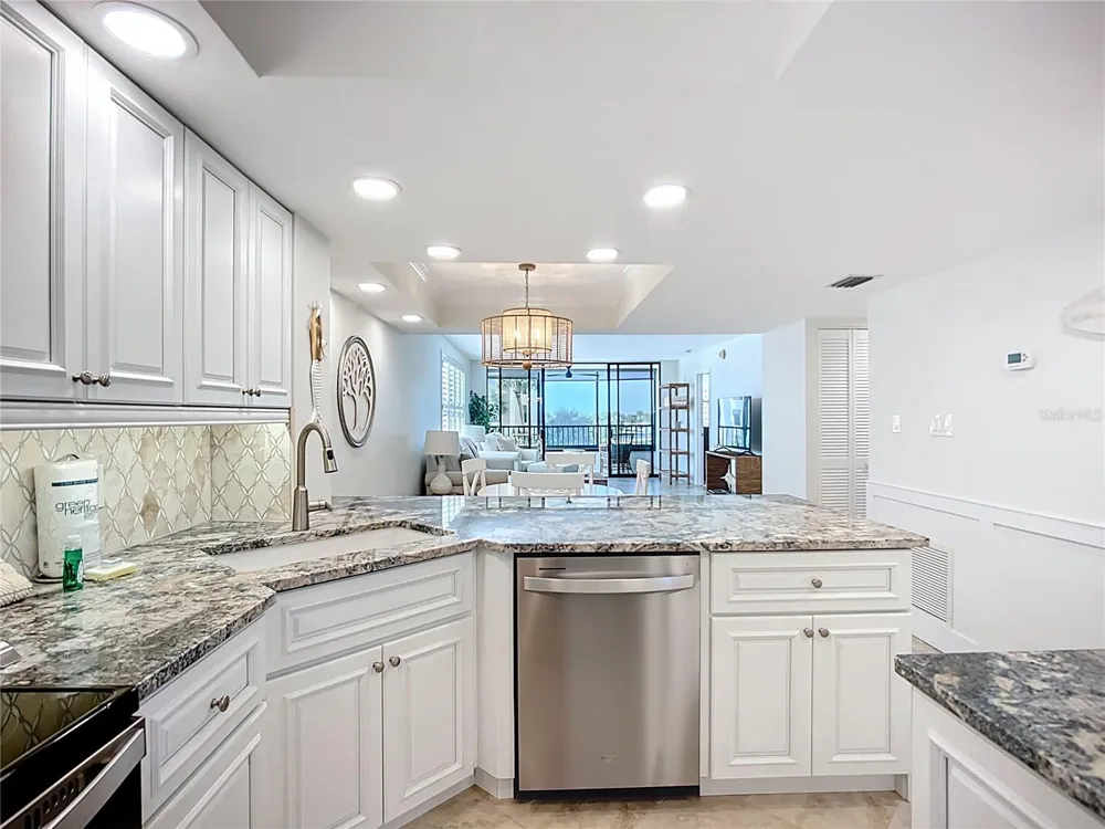 5770 MIDNIGHT PASS ROAD #301 Sarasota, FL 34242