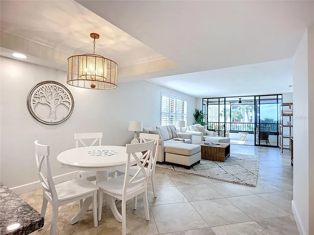 5770 MIDNIGHT PASS ROAD #301 Sarasota, FL 34242