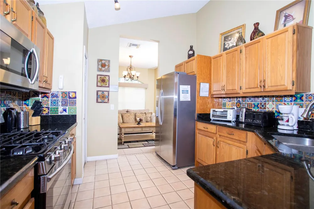 8051 WHITE CRANE COURT Kissimmee, FL 34747