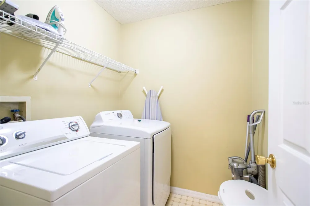 8051 WHITE CRANE COURT Kissimmee, FL 34747