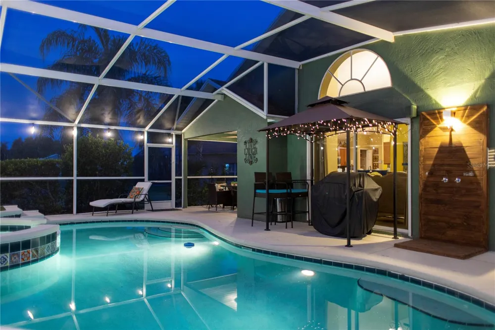 8051 WHITE CRANE COURT Kissimmee, FL 34747