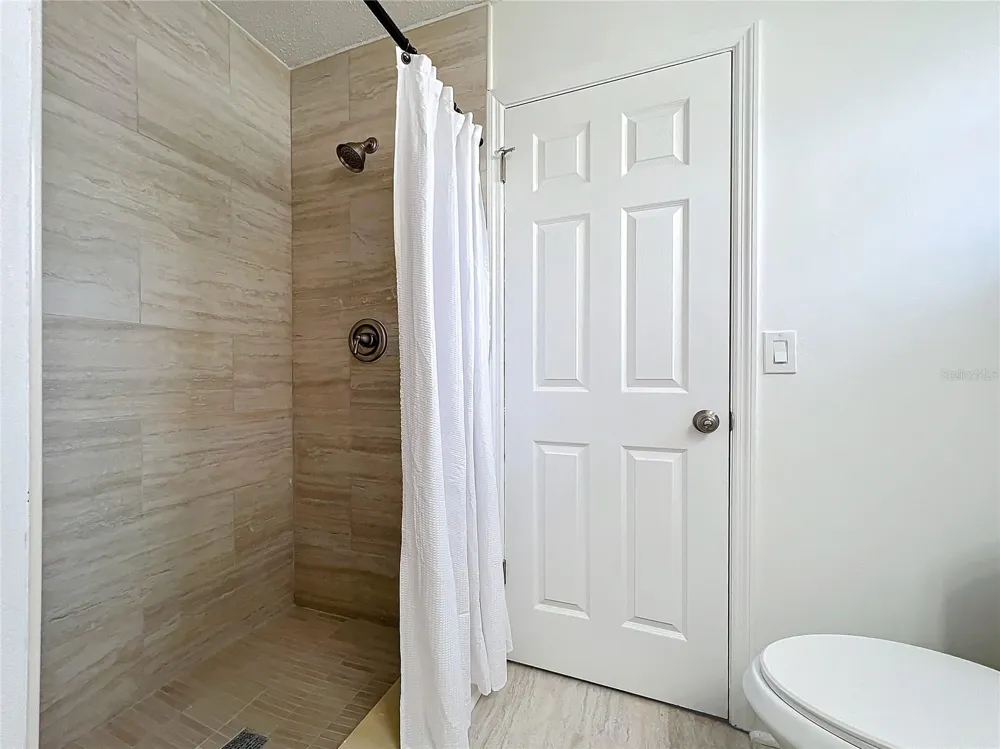 3932 ASHWOOD LANE #42 Sarasota, FL 34232