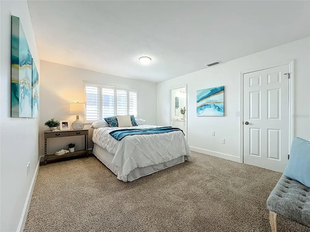 3932 ASHWOOD LANE #42 Sarasota, FL 34232