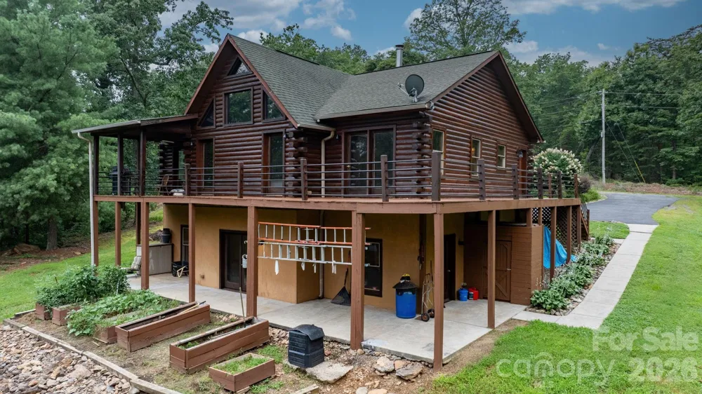 422 Ridge Creek Drive Taylorsville, NC 28681