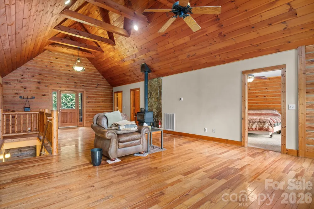 422 Ridge Creek Drive Taylorsville, NC 28681