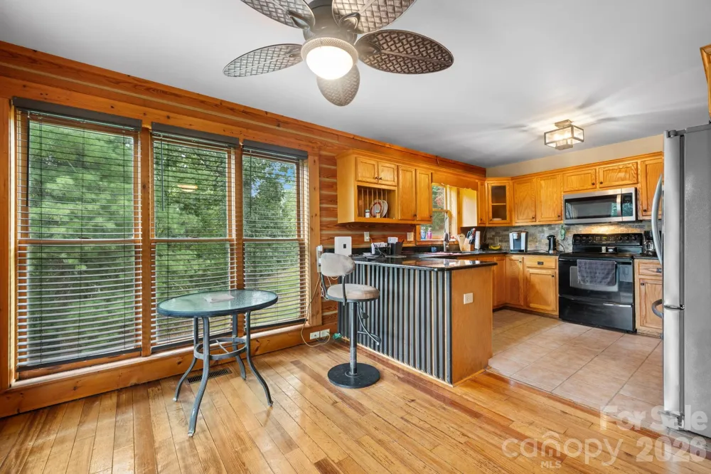 422 Ridge Creek Drive Taylorsville, NC 28681