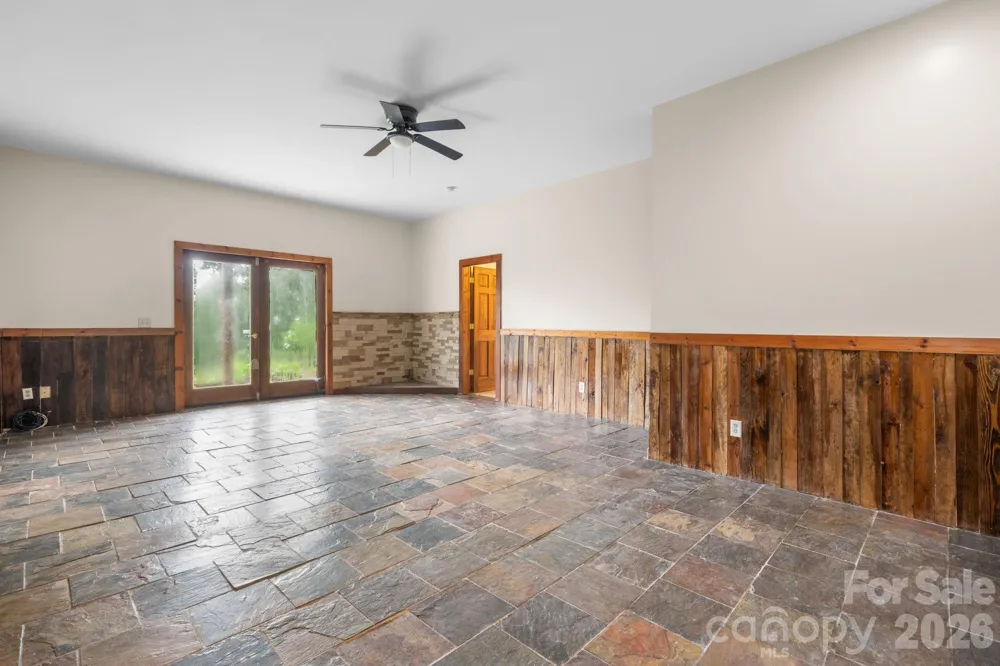 422 Ridge Creek Drive Taylorsville, NC 28681