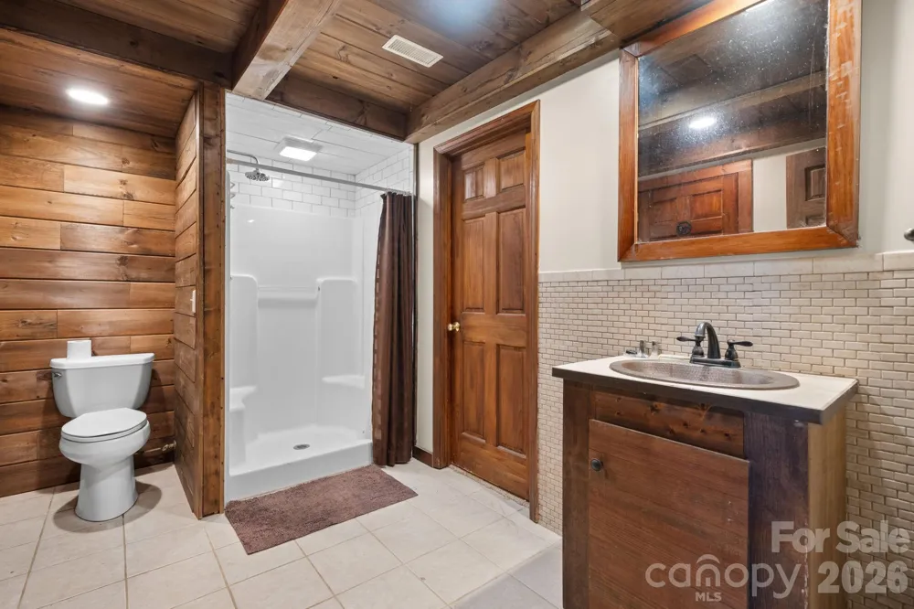 422 Ridge Creek Drive Taylorsville, NC 28681