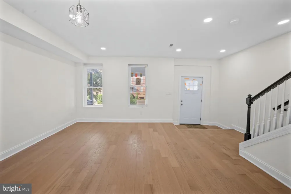 4911 CORDELIA AVENUE Baltimore, MD 21215
