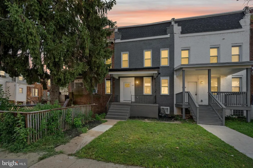 4911 CORDELIA AVENUE Baltimore, MD 21215