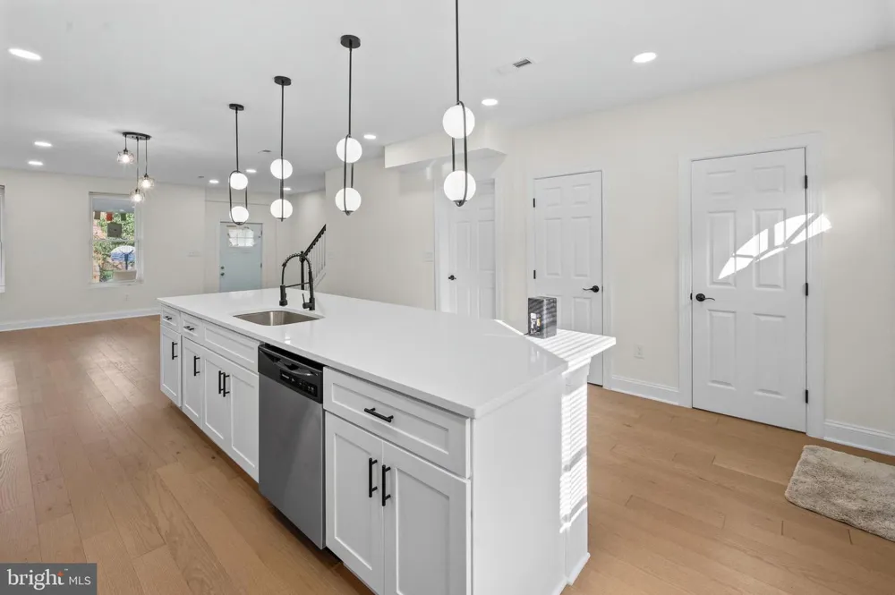 4911 CORDELIA AVENUE Baltimore, MD 21215