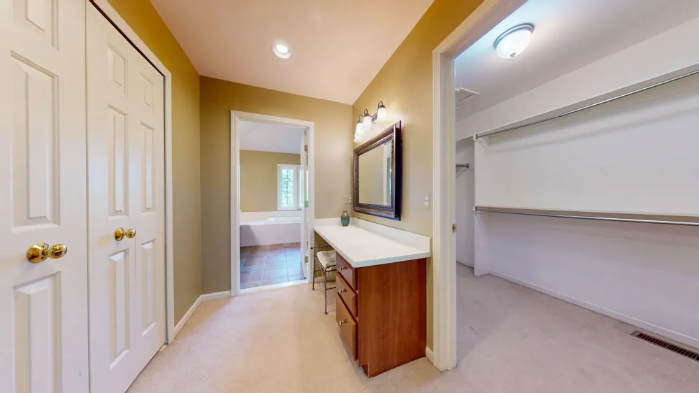 22279 Brockshire Street Novi, MI 48375