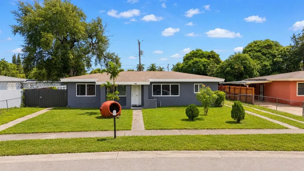 3271 NW 173rd Ter Miami Gardens, FL 33056