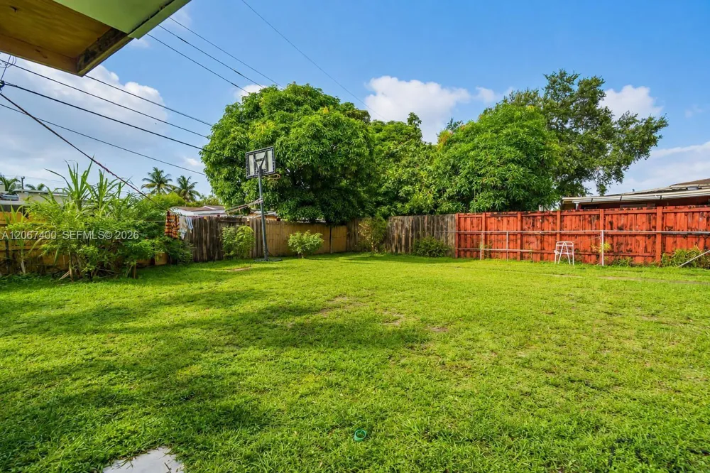 3271 NW 173rd Ter Miami Gardens, FL 33056