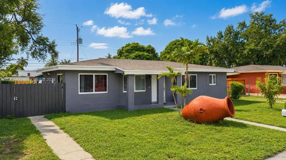 3271 NW 173rd Ter Miami Gardens, FL 33056
