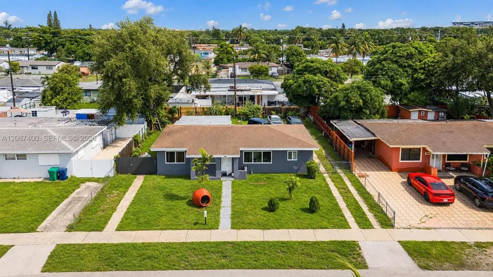 3271 NW 173rd Ter Miami Gardens, FL 33056