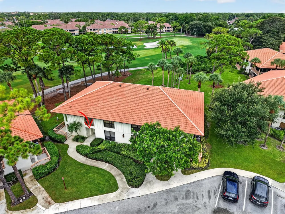 302 Brackenwood Circle Palm Beach Gardens, FL 33418