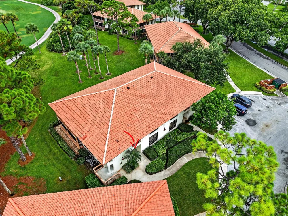 302 Brackenwood Circle Palm Beach Gardens, FL 33418