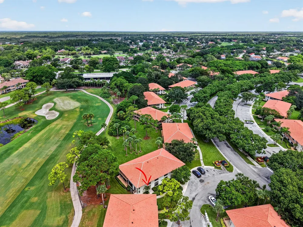 302 Brackenwood Circle Palm Beach Gardens, FL 33418